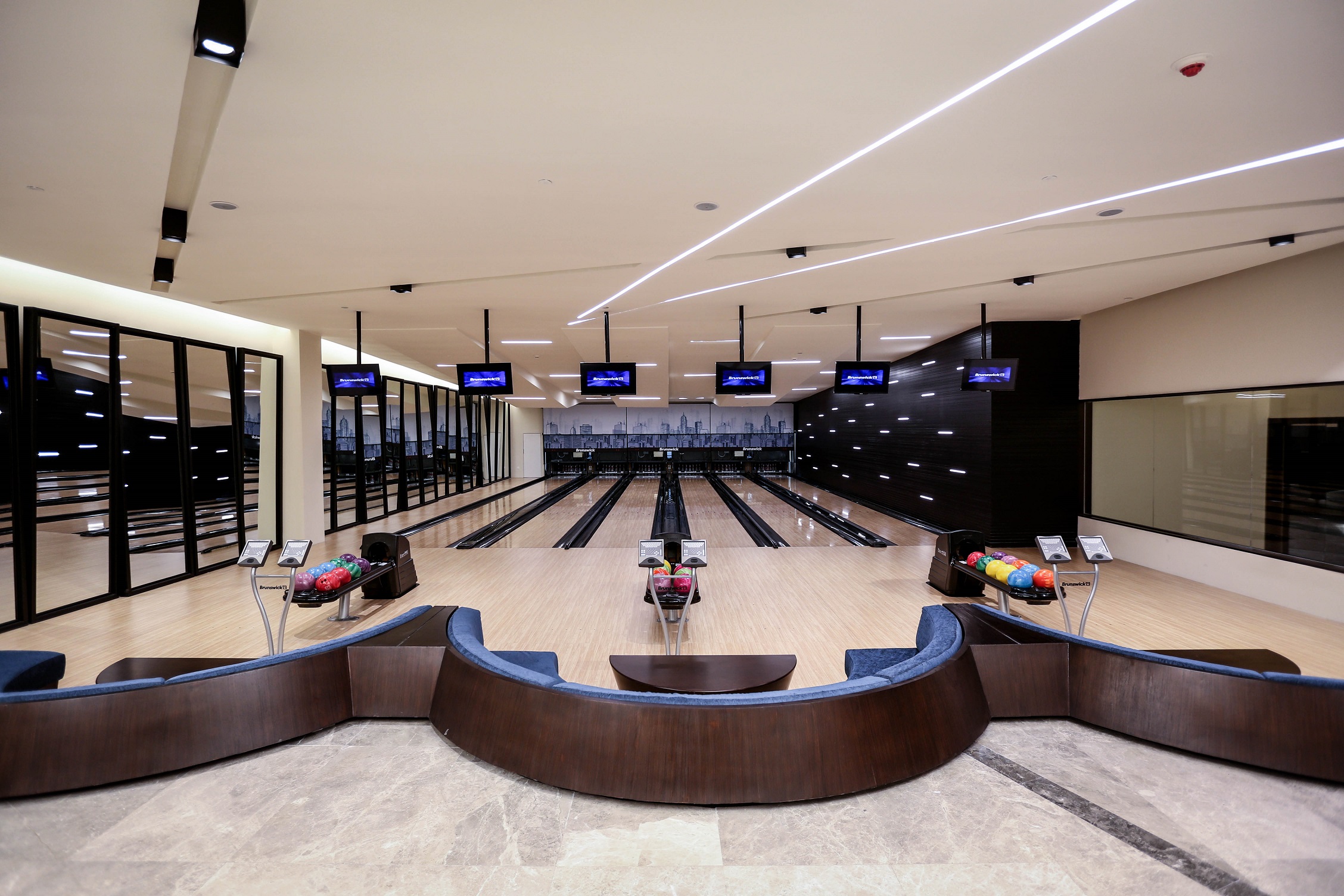Bay La Sun Bowling Center