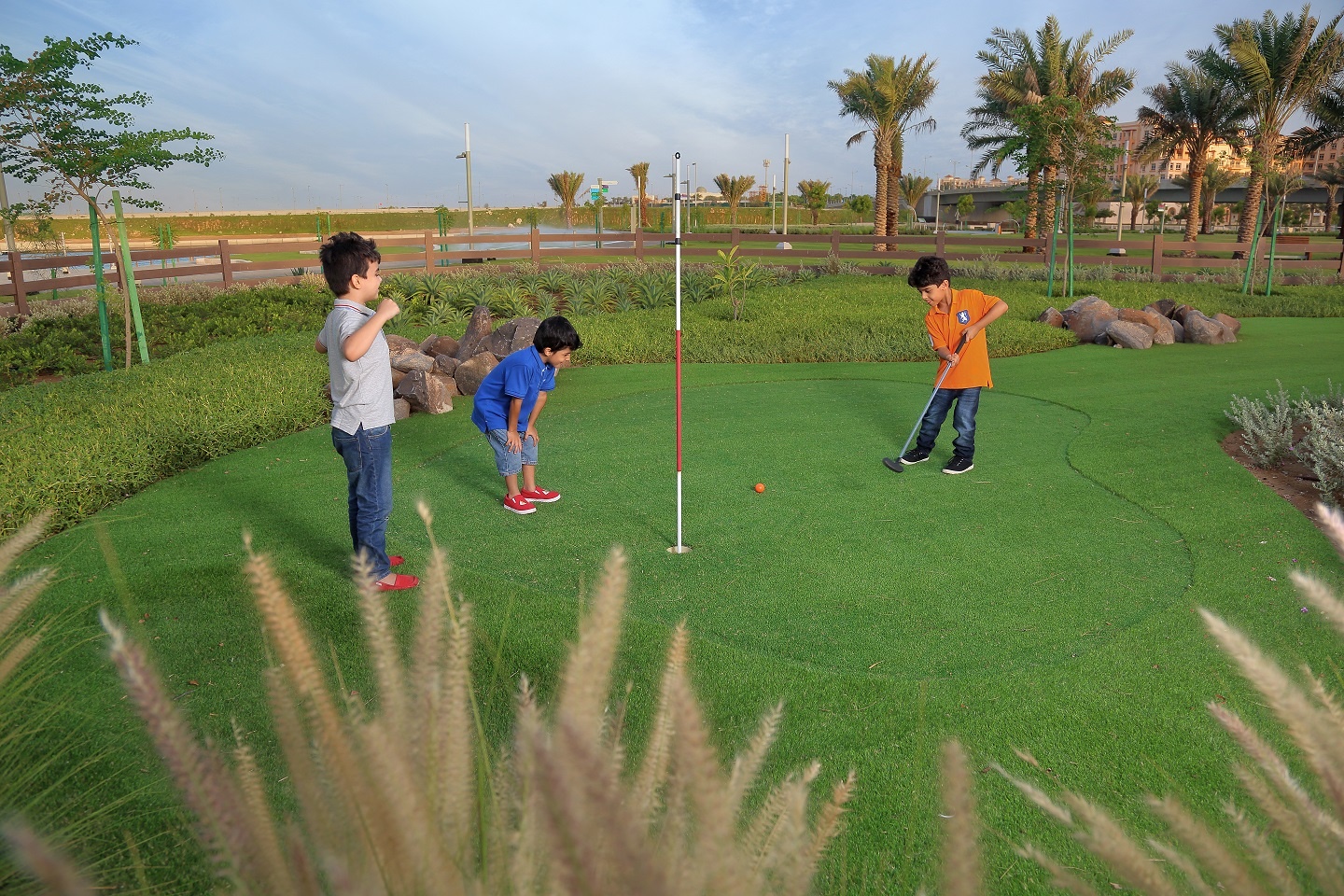 City and Juman Park - Mini Golf 